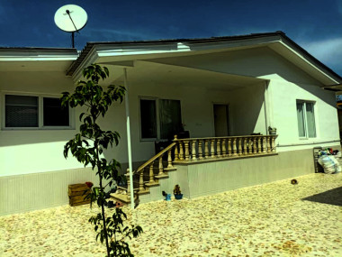 ویلای حیاط دار در سنگسرای نوشهر ویلای حیاط دار در سنگسرای نوشهر