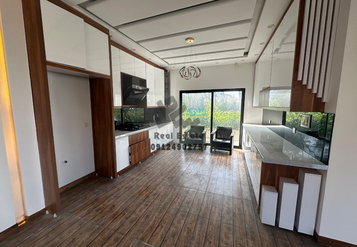 ویلای دوبلکس 300 متری حیاط دار در علی آباد نوشهر ویلای دوبلکس 300 متری حیاط دار در علی آباد نوشهر