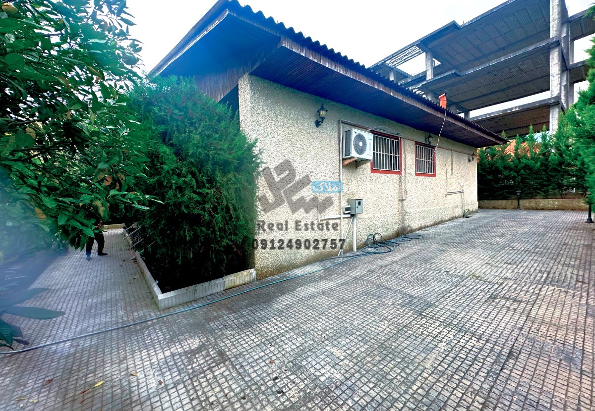 خونه باغ قدیمی سنددار شهرک ساحلی در نوشهر خونه باغ قدیمی سنددار شهرک ساحلی در نوشهر