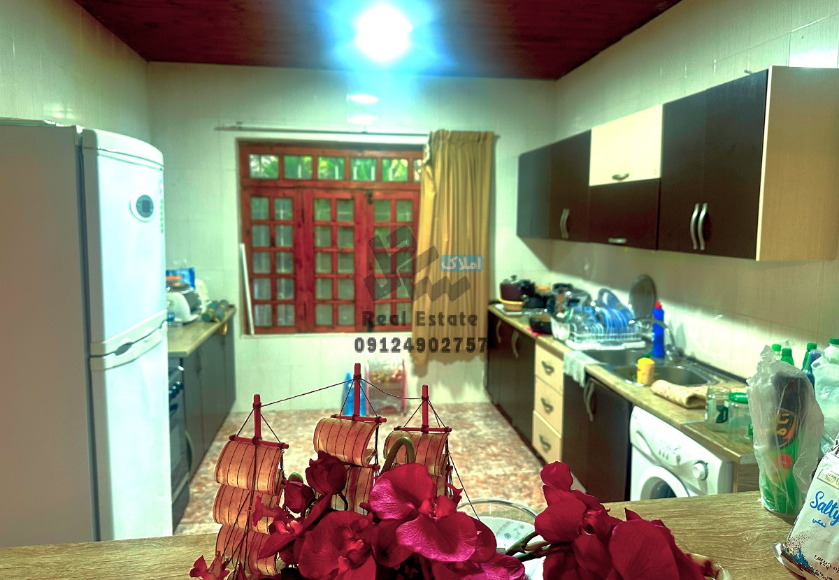 خونه باغ قدیمی سنددار شهرک ساحلی در نوشهر خونه باغ قدیمی سنددار شهرک ساحلی در نوشهر