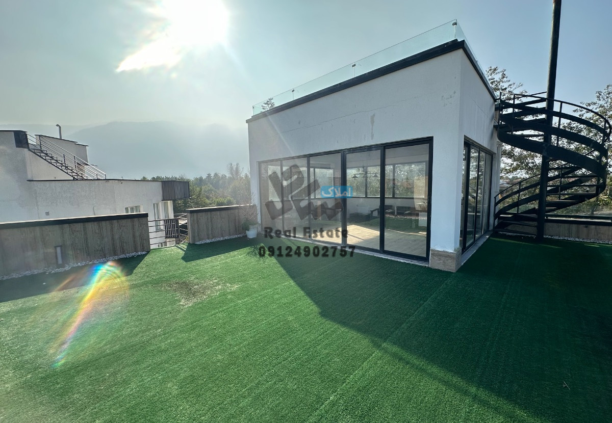 ویلای دوبلکس 300 متری حیاط دار در علی آباد نوشهر ویلای دوبلکس 300 متری حیاط دار در علی آباد نوشهر