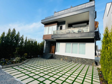 فروش ویلا مدرن نوشهر، ملکار | یه انتخاب خاص برای خاص‌پسندا