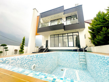 خرید ویلا فورلکس استخردار در دهکده چلندر نوشهر